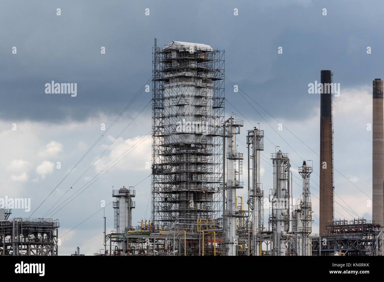 Petrochemische Anlage in Rotterdam. Stockfoto