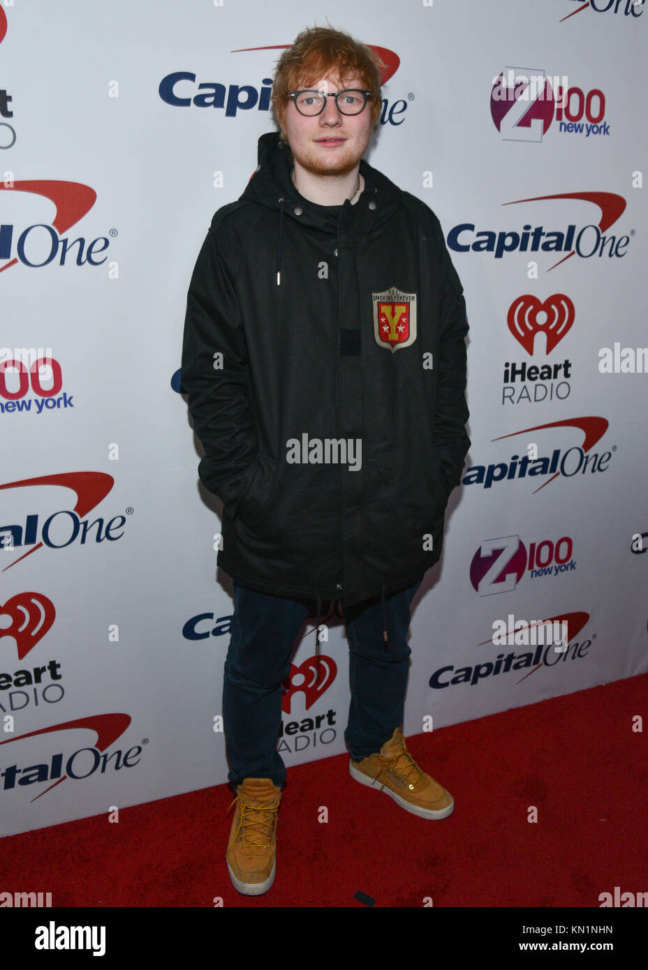Ed Sheeran nimmt an der Z 100 Jingle Ball 2017 Presse am 8. Dezember 2017 in New York City. Stockfoto