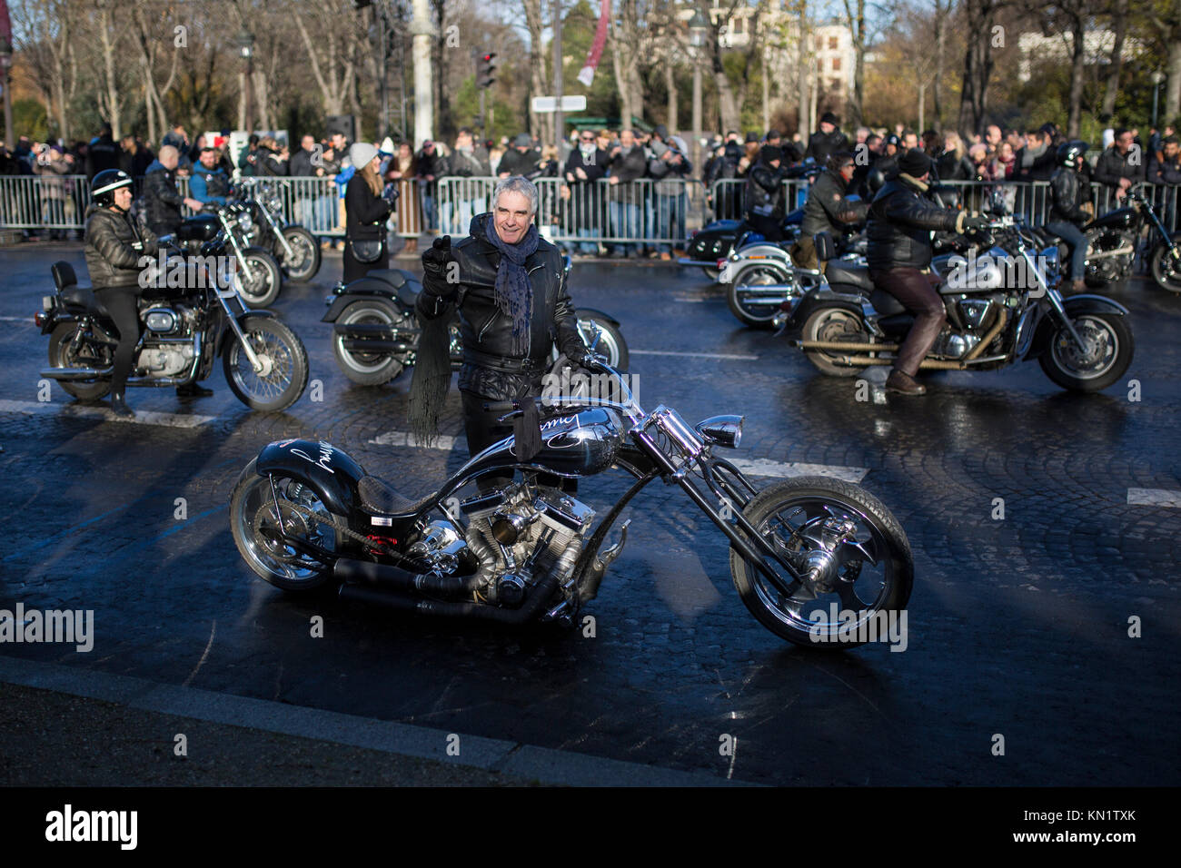 Beliebt zum Gedenken an den Tod des französischen Sänger Johnny Hallyday in Paris: schöne Fahrrad, johnny Bike Stockfoto