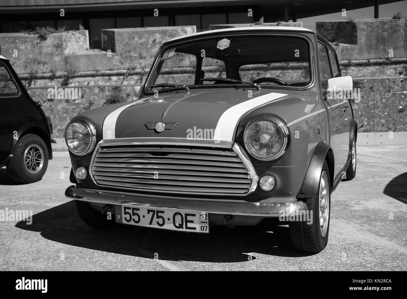 Klassische Austin Mini Cooper retro Fahrzeug geparkt Stockfoto