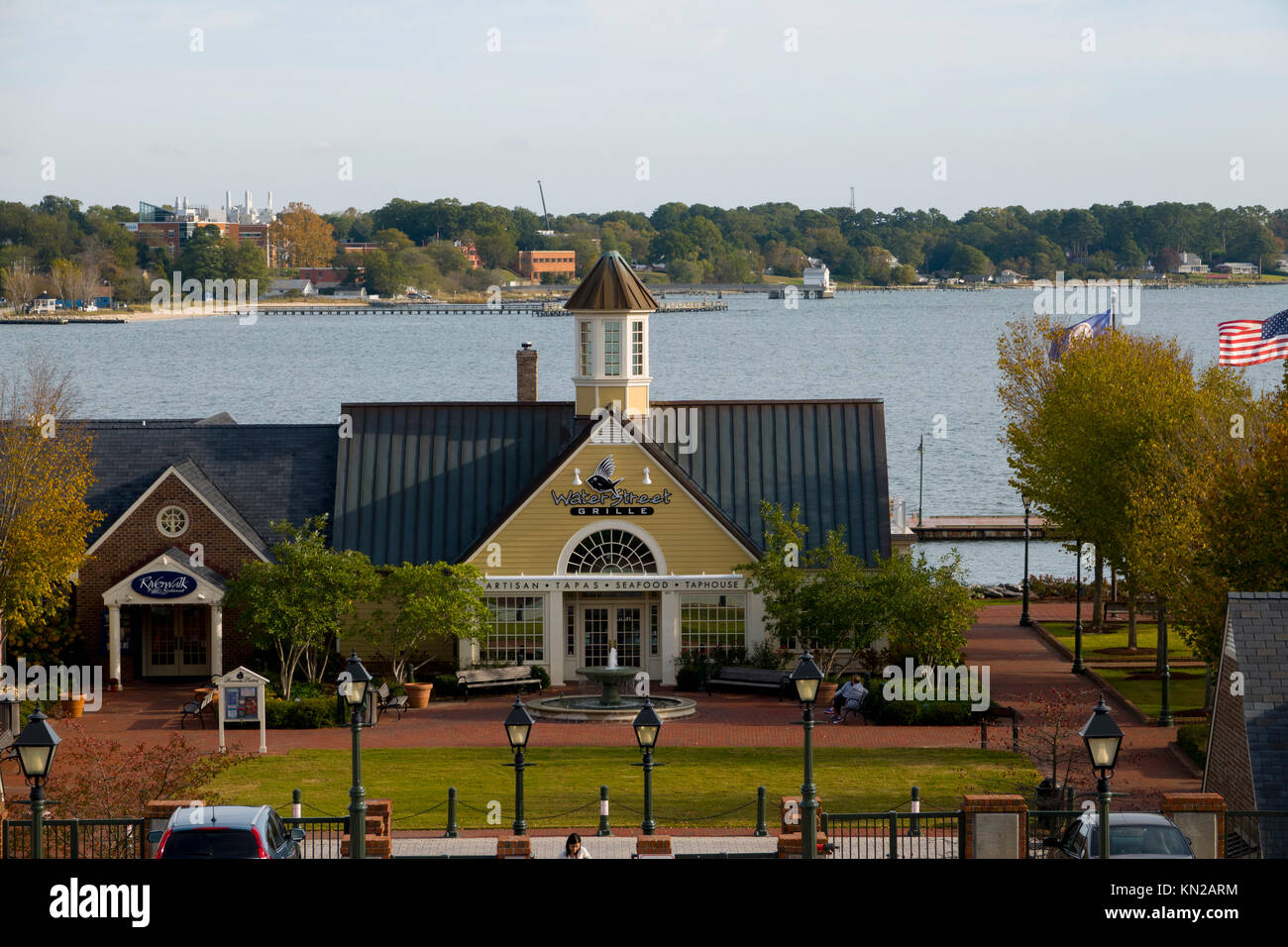 USA Virginia VA Yorktown York River riverfront RiverWalk Grille Restaurant Stockfoto