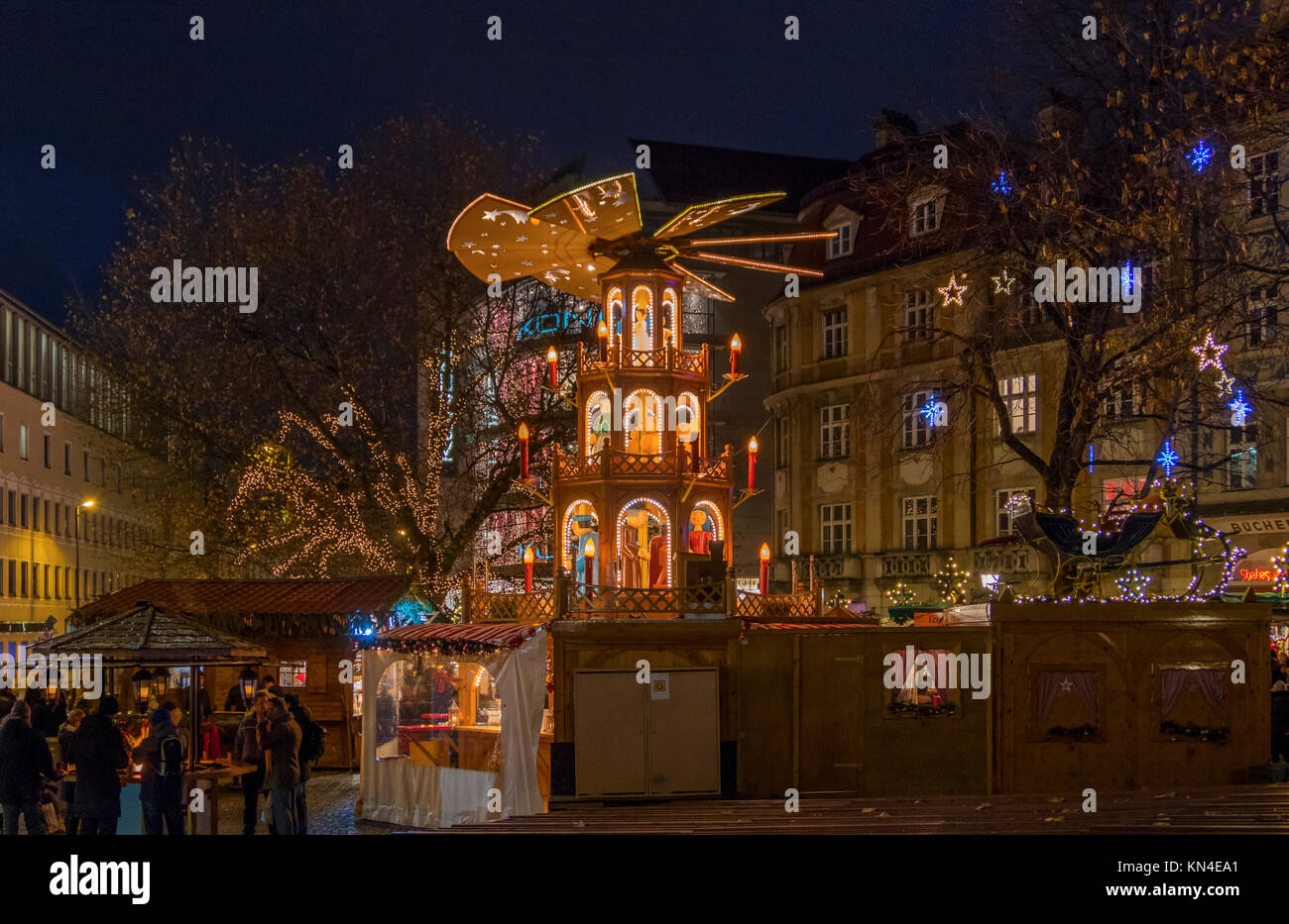 Weihnachtsmarkt am Rindermarkt in München, Bayern, Deutschland, Europa Stockfoto