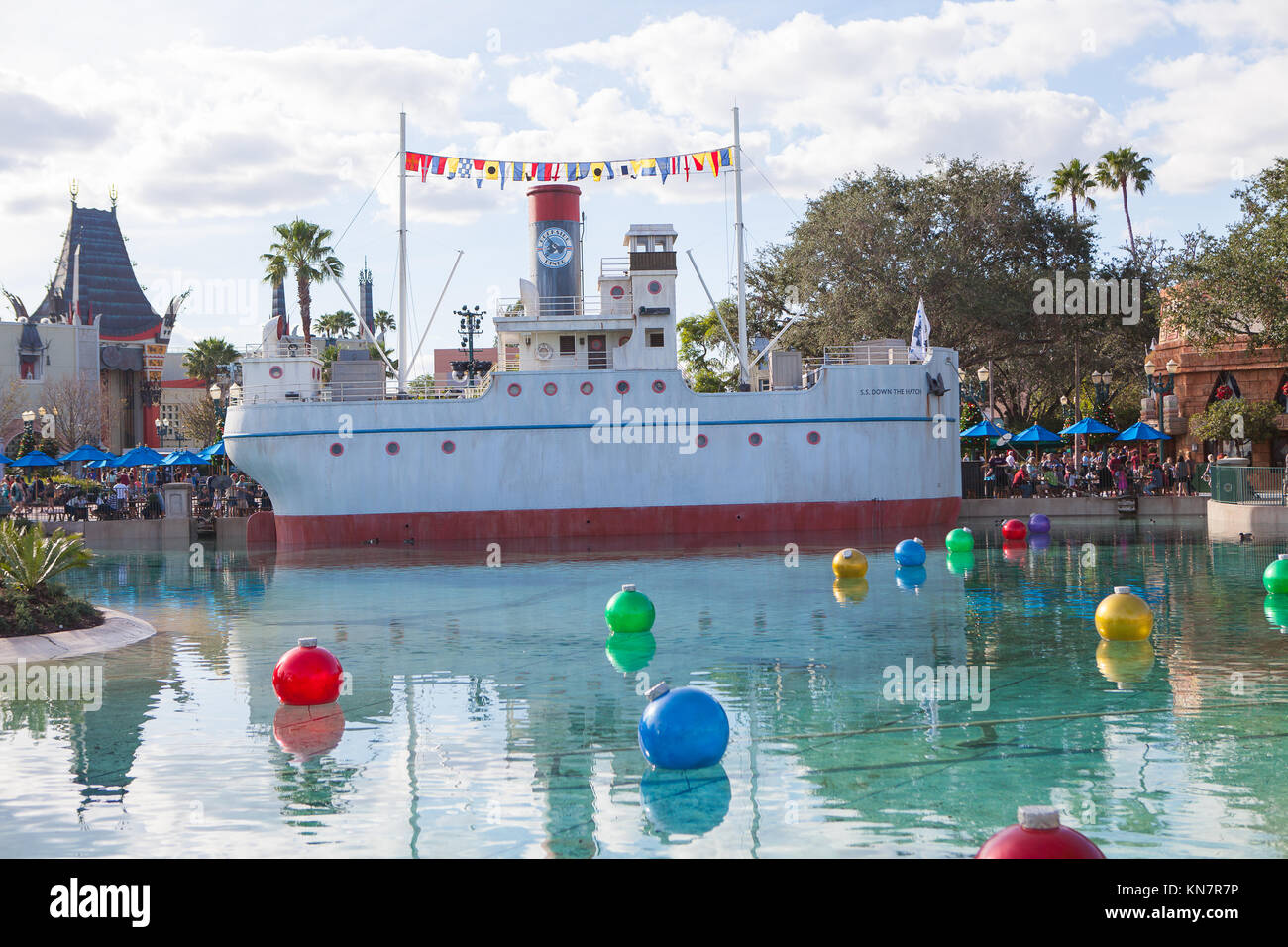 Weihnachten Dekor auf Echo Lake, Disney's Hollywood Studios, Orlando, Florida Stockfoto