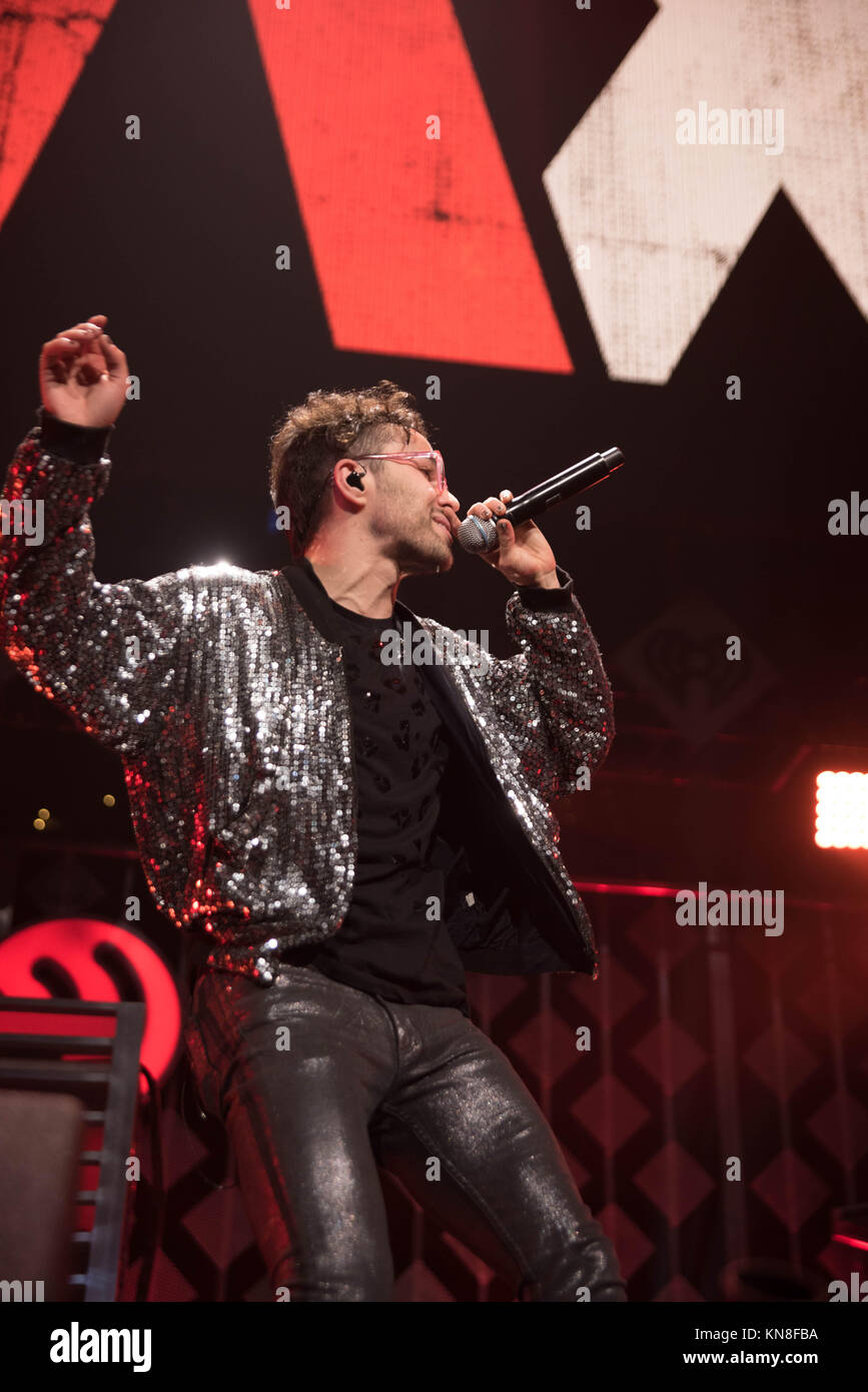 MAX führt auf dem IHeartRadio Jingle Ball an der TD Garden am 10. Dezember 2017 in Boston, Massachusetts. Stockfoto