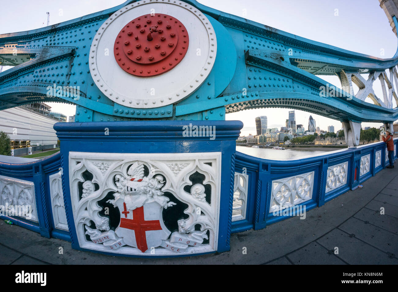 Tower Bridge, Fisheye, Hintergrund Finanzzentrum, dem Goerk, London, UK Stockfoto