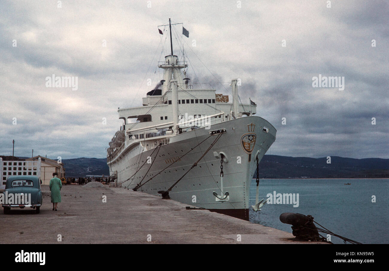 Das Qss Arkadia im Hafen in Tanger in Marokko 1961. 1931 Erbaut wurde es von der Griechischen Linie zwischen 1958 und 1966 eingesetzt und wurde schließlich verschrottet. Stockfoto