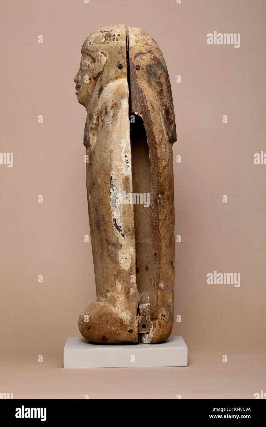 Anthropoide-Sarg-Form kanopischen Behälter mit dem Namen von Duamutef MET eingeschrieben 12.182.61a-b 0012 1 546311 Stockfoto