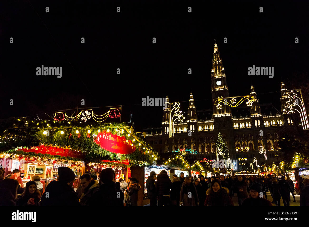 Weihnachtsmärkte In Wien -Fotos Und -Bildmaterial In Hoher Auflösung ...