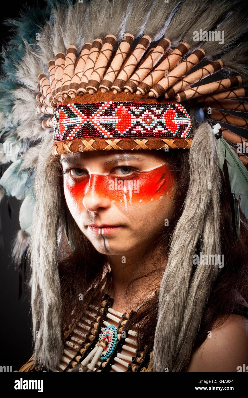 Native American Indian Chief Krieg Bonner Kopfschmuck. Stockfoto