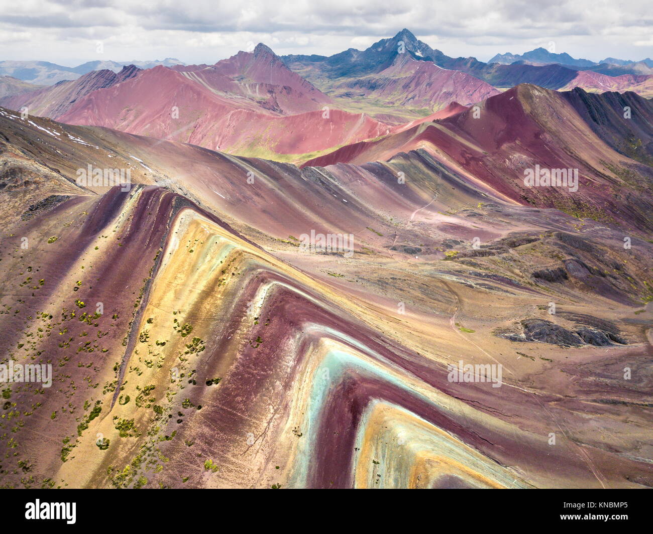Rainbow Berg in der Nähe von Cusco in Peru, Luftaufnahme Stockfoto