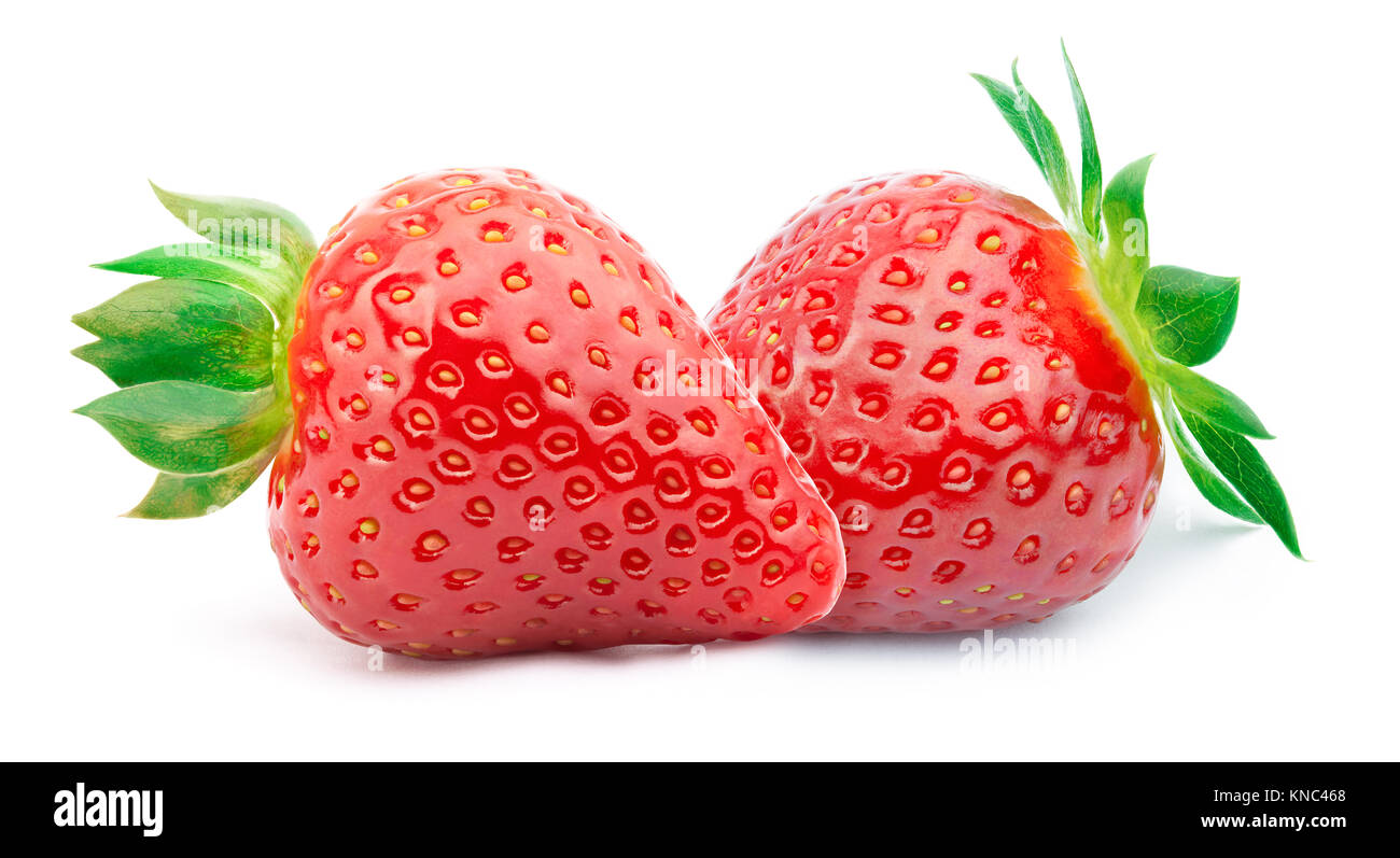 Zwei Erdbeeren mit Blättern isoliert Stockfoto