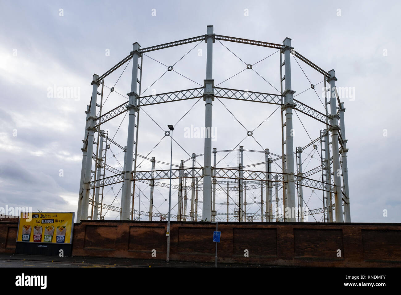 Alte Gaswerk Skelette der Rahmen Manchester Stockfoto