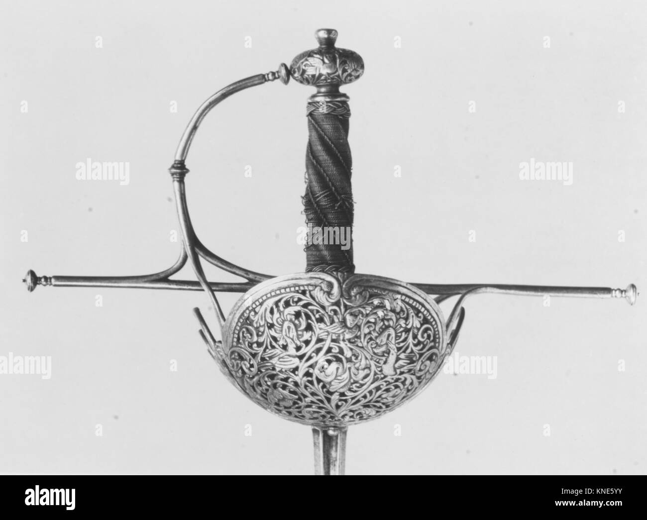 Cup-Hilted Rapier MET 173491 21932 Stockfoto