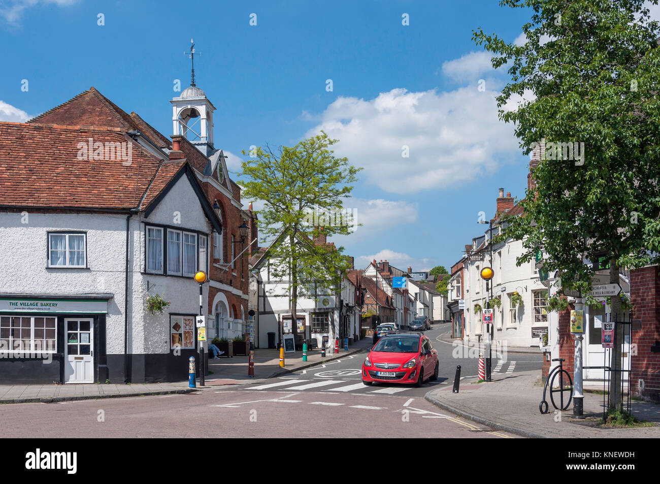 Newbury Street von Bell Street, Whitchurch, Hampshire, England, Vereinigtes Königreich Stockfoto