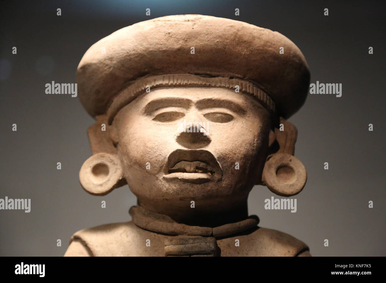 Mesoamerika. Anthropomorphe Figur. Veracruz. Golf von Mexiko. Linearitätstest BC. Mexiko. Museum der Cutures der Welt. Barcelona. Spanien Stockfoto