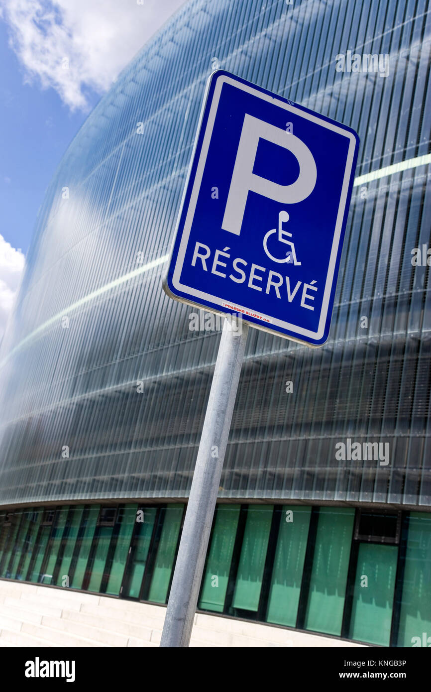 Narosni technicka knihovna, die Nationale Bibliothek der Technik, Dejvice Bezirk, Prag, Tschechische Republik - Architektur Grand Prix Stockfoto