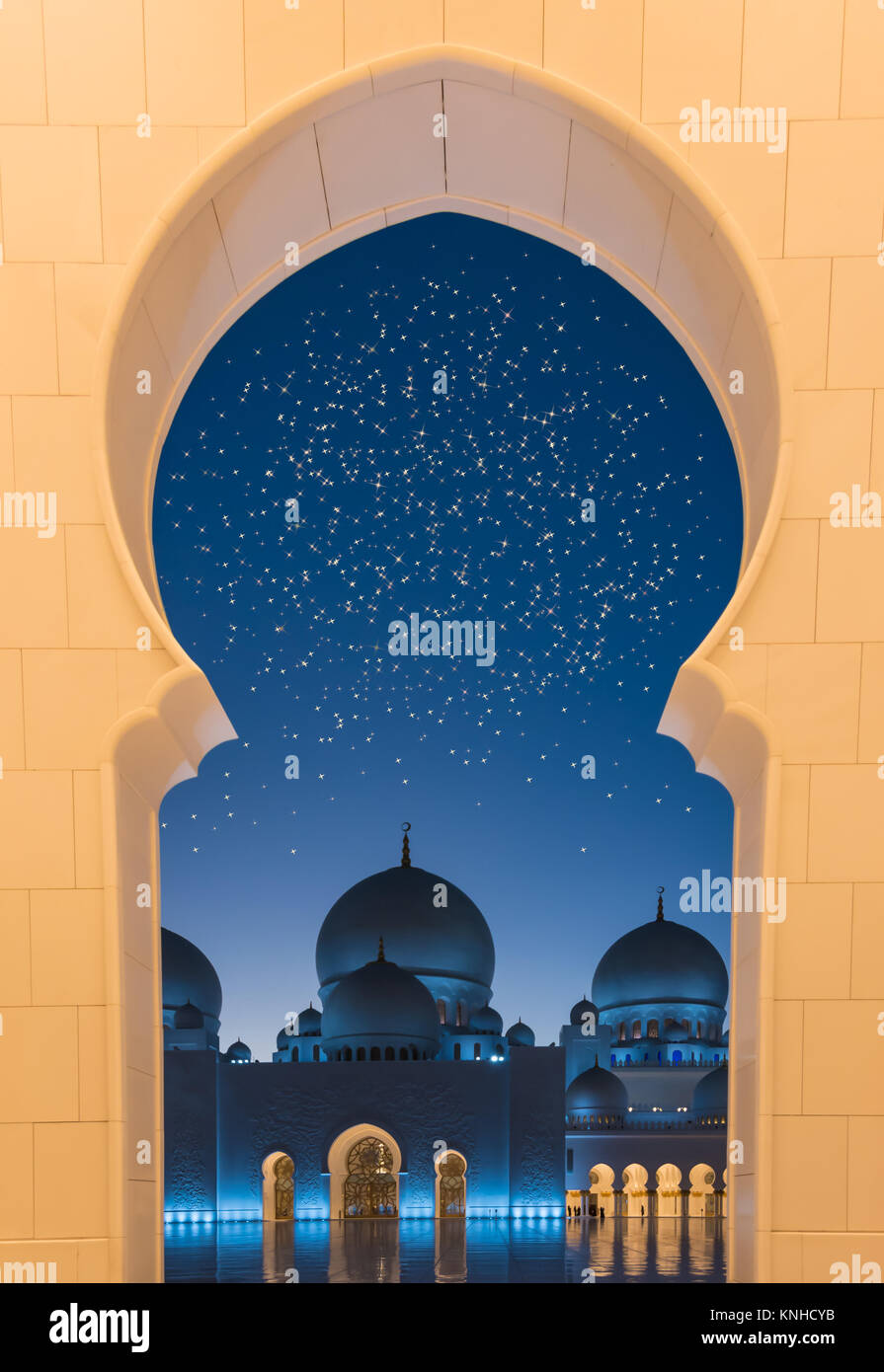 Arabische Nächte mit Sternenhimmel. Stockfoto