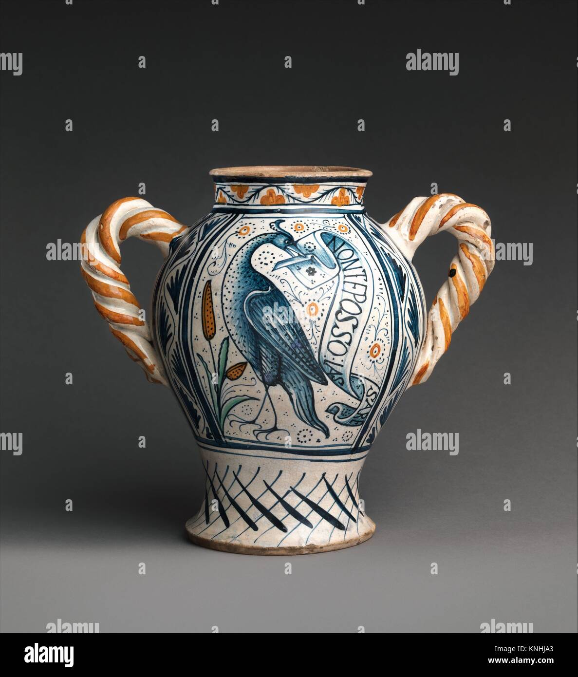 Vase mit Liebe Motive. Datum: Ca. 1470-90; Kultur: Italienisch, Deruta;  Medium: Majolika (tin-glasiert Steingut); Abmessungen: Insgesamt  (bestätigt): 10 Stockfotografie - Alamy