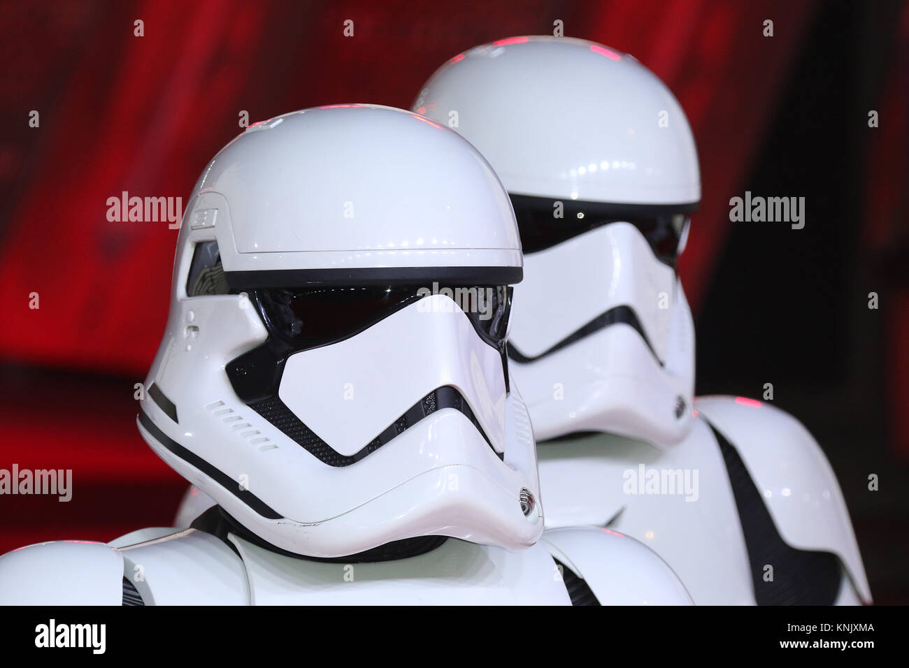 London, Großbritannien. 12 Dez, 2017. Sturmtruppen, Star Wars: Der letzte Jedi - Europäische Premiere, die Royal Albert Hall, London, Großbritannien. 12 Dez, 2017. Foto von Richard Goldschmidt Credit: Rich Gold/Alamy leben Nachrichten Stockfoto