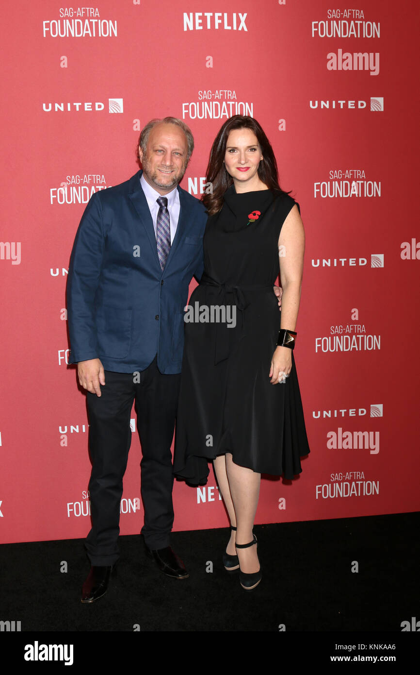SAG-aftra Stiftung Schirmherr der Künstler Auszeichnungen 2017 im Wallis Annenberg Center für Darstellende Künste - Ankunft mit: Scott Krinsky, Rochelle Rose Wo: Beverly Hills, Kalifornien, USA, wenn: 09 Nov 2017 Credit: Nicky Nelson/WENN.com Stockfoto