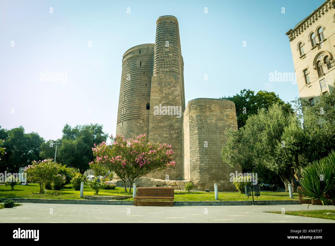 Die Maiden Tower auch als Giz Galasi, in der Altstadt von Baku, Aserbaidschan. Maiden Turm wurde im 12. Jahrhundert Stockfoto