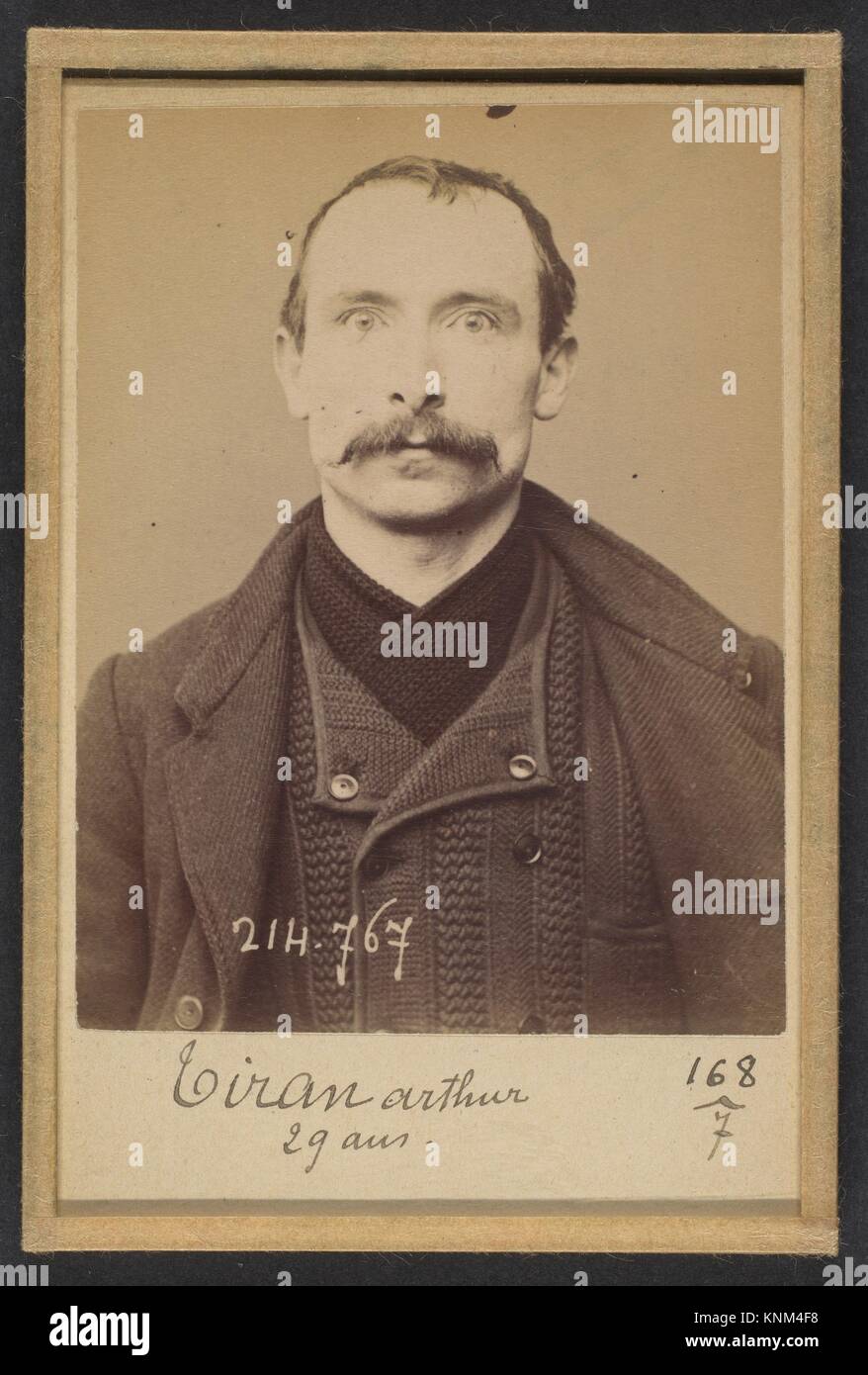 Tiran. Arthur, Théodore. 29 ans, né à Briec (Finistère). Serrurier. Anarchiste. 26/2/94. Artist: Alphonse Bertillon (Französisch, 1853-1914); Datum: 1894; Stockfoto