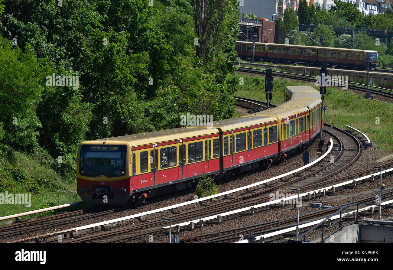 Stadt Eisenbahn, Behmstrasse, Mineralquelle, Mitte, Berlin, Deutschland, S-Bahn, Gesundbrunnen, Mitte, Deutschland Stockfoto