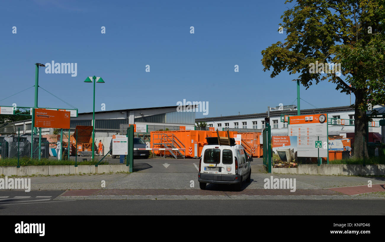 BSR Recycling Hof, Tempelhofer Weg, der Schönheit der Berge, Temple Court schöne Berg, Berlin, Deutschland, BSR-Recyclinghof, Tempelhofer Weg, Schöneberg, Stockfoto