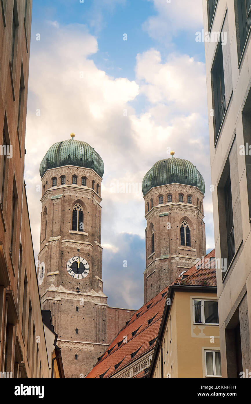 Frauenkirche münchen Fotos und Bildmaterial in hoher Auflösung Alamy