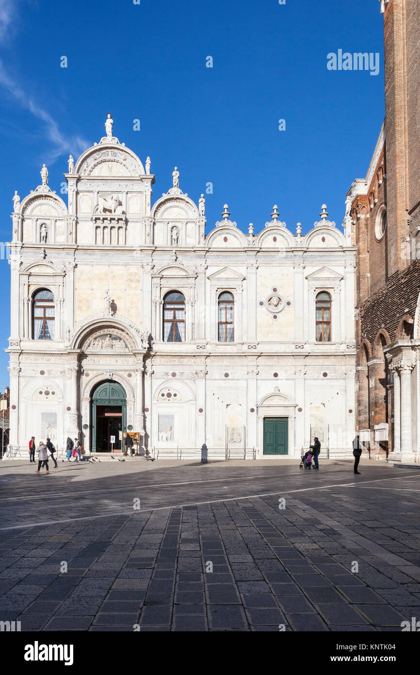 Die eleganten Renaissance Fassade der Scuola Grande San Marco, Cstello, Venedig, Italien am Campo San Giovanni e Paolo, jetzt ein Civic Hospital und Medical Stockfoto