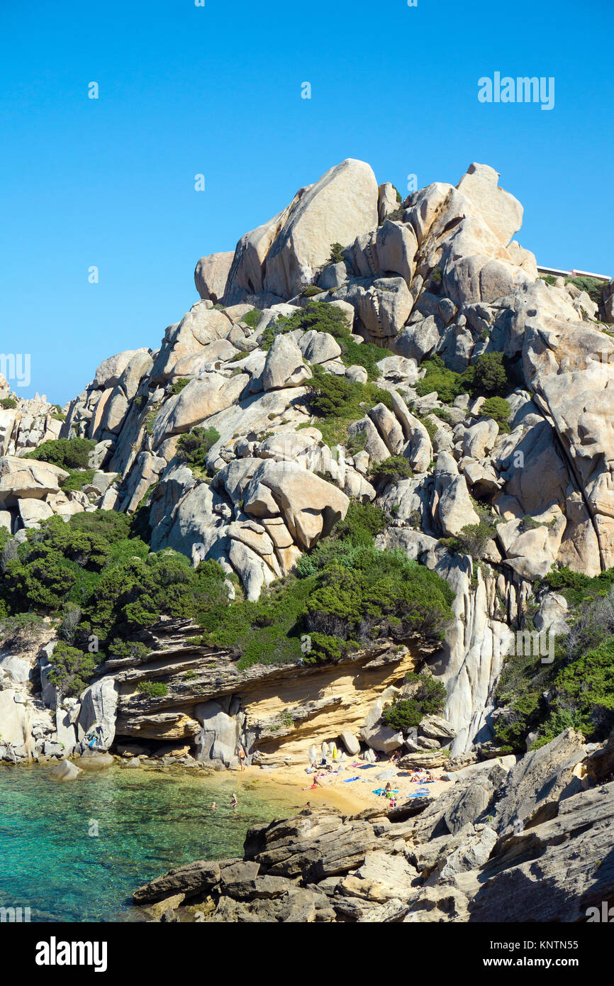 Kleinen idyllischen Badestrand in einer kleinen Bucht, Capo Testa, Santa Teresa di Gallura, Sardinien, Italien, Mittelmeer, Europa Stockfoto