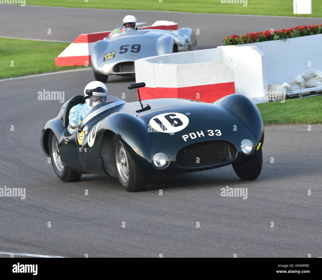 Robert Newall, Sir David Scholey, Cooper-Jaguar T33, PDH 33, Freddie März Memorial Trophy, Goodwood Revival 2014, Goodwood Revival 2014 Freitag, 2014, Stockfoto