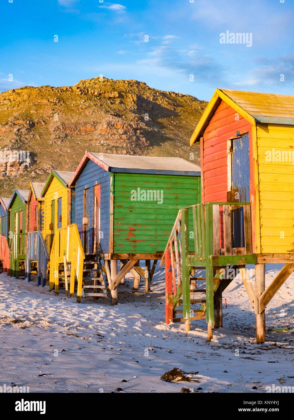 Südafrika Strand von Muizenberg Hütten. Stockfoto
