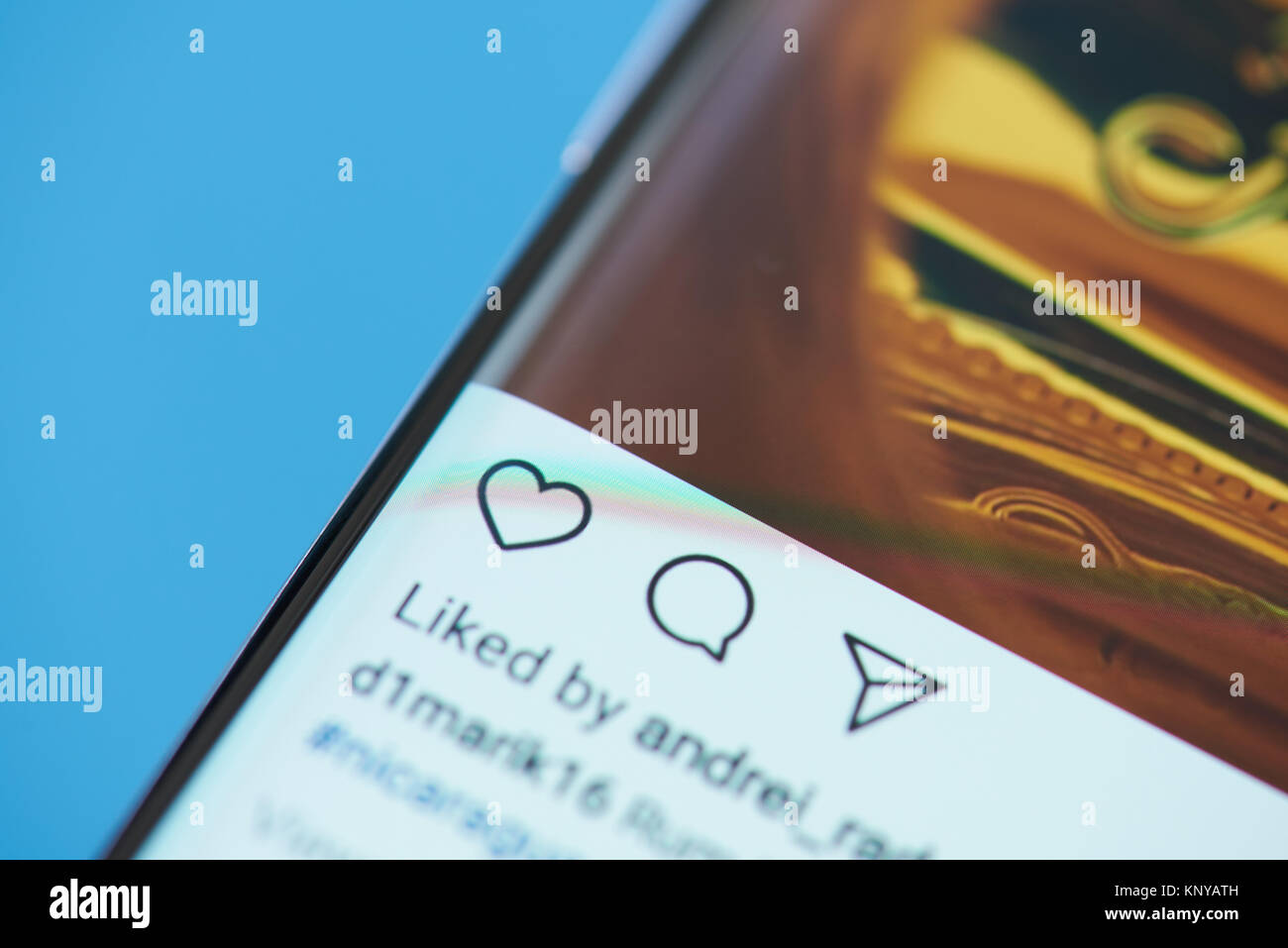 New York, USA - Dezember 12, 2017: Instagram mobile Menü Anwendung auf dem Bildschirm des Smartphones. Setzen gerne Instagram post Stockfoto