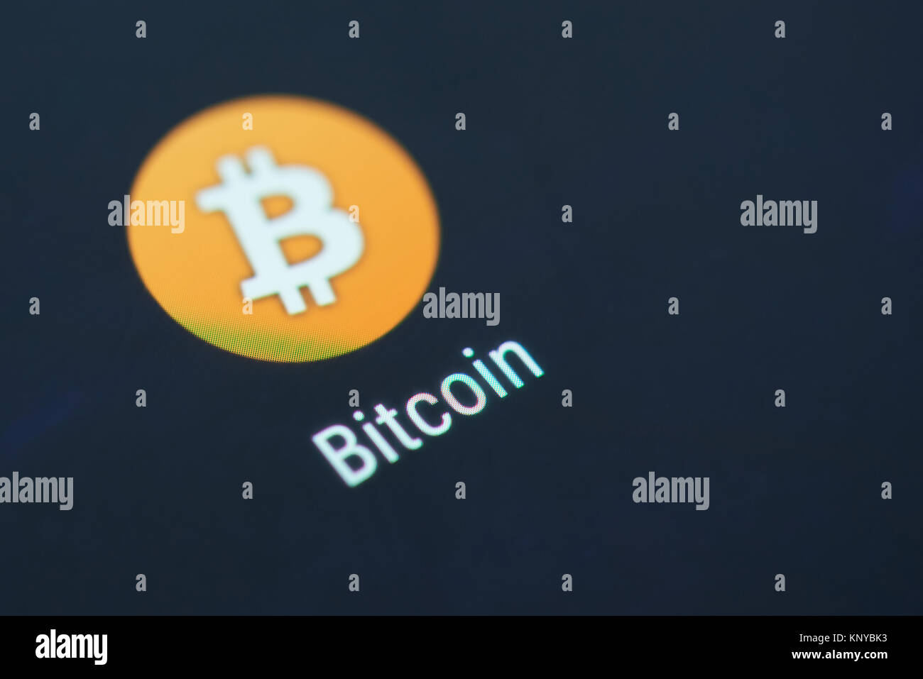 New York, USA - Dezember 12, 2017: Bitcoin cryptocurrency Brieftaschen-anwendung Symbol Bildschirm des Smartphones. Bitcoin cryptocurrency Wallet app Ic Stockfoto