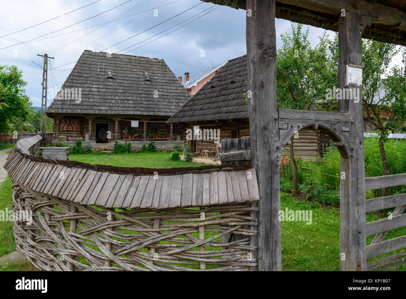 Das ethnographische Museum im Hof des Pleş Familie. Ieud, Banat, Rumänien. Stockfoto