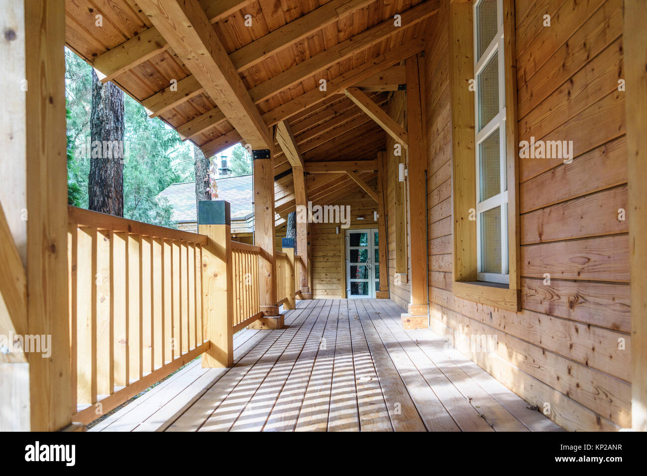 Terrasse in der modernen Country House Stockfoto