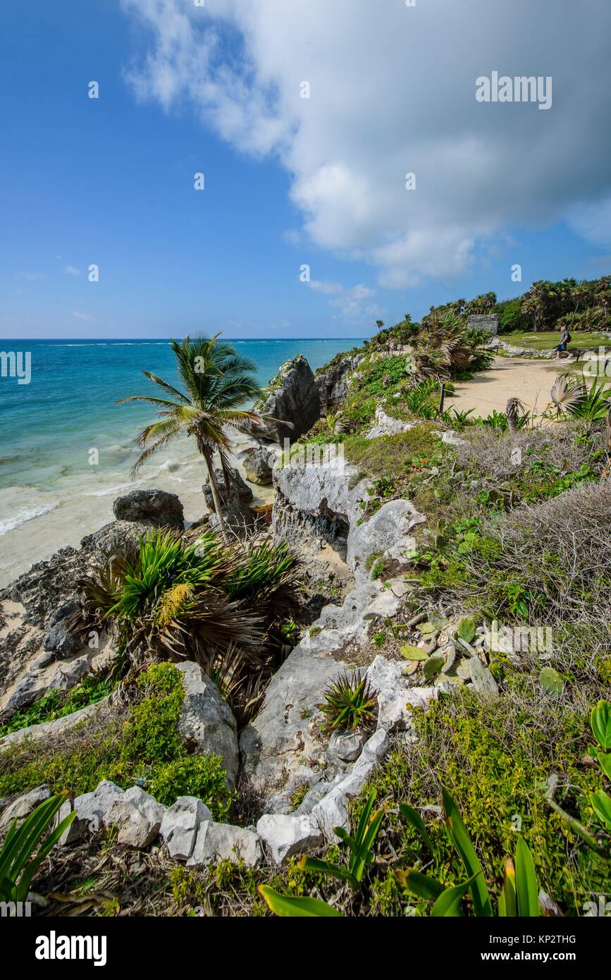 Karibische Meer vom Mayan site von Tulum, Quintana Roo, Mexiko Stockfoto