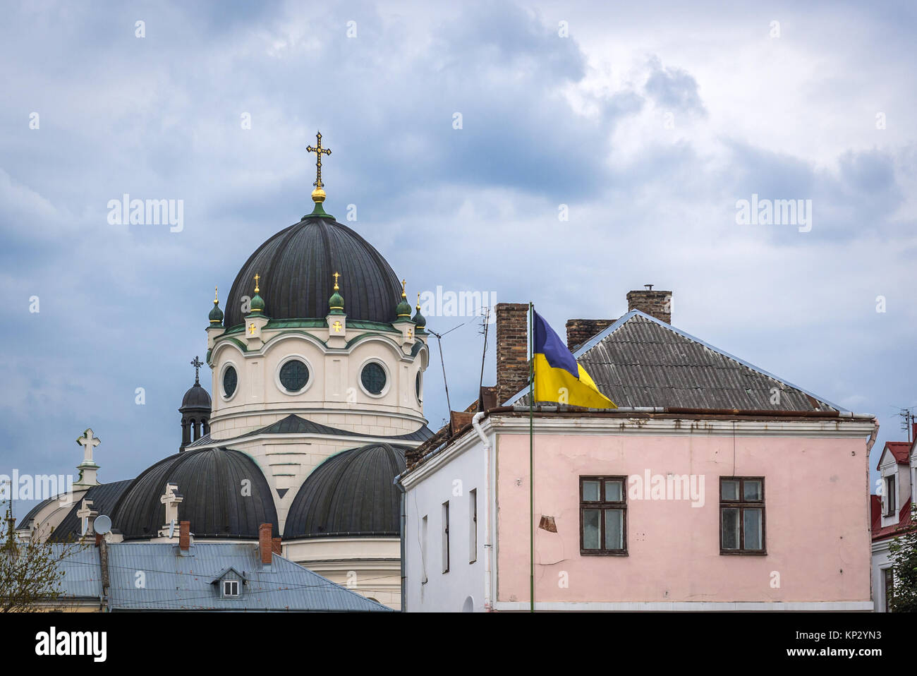 Kirche der Heiligen Dreifaltigkeit der hl. Basilius der Große auf die Altstadt Zhowkwa Stadt, Oblast Lwiw in der Ukraine Stockfoto