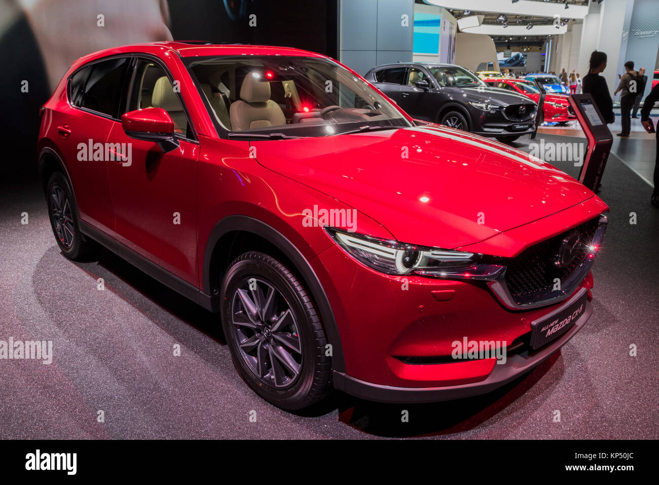 FRANKFURT, Deutschland - 13.09.2017: Alle neuen Mazda CX-5 Auto auf der Frankfurter IAA vorgestellt. Stockfoto