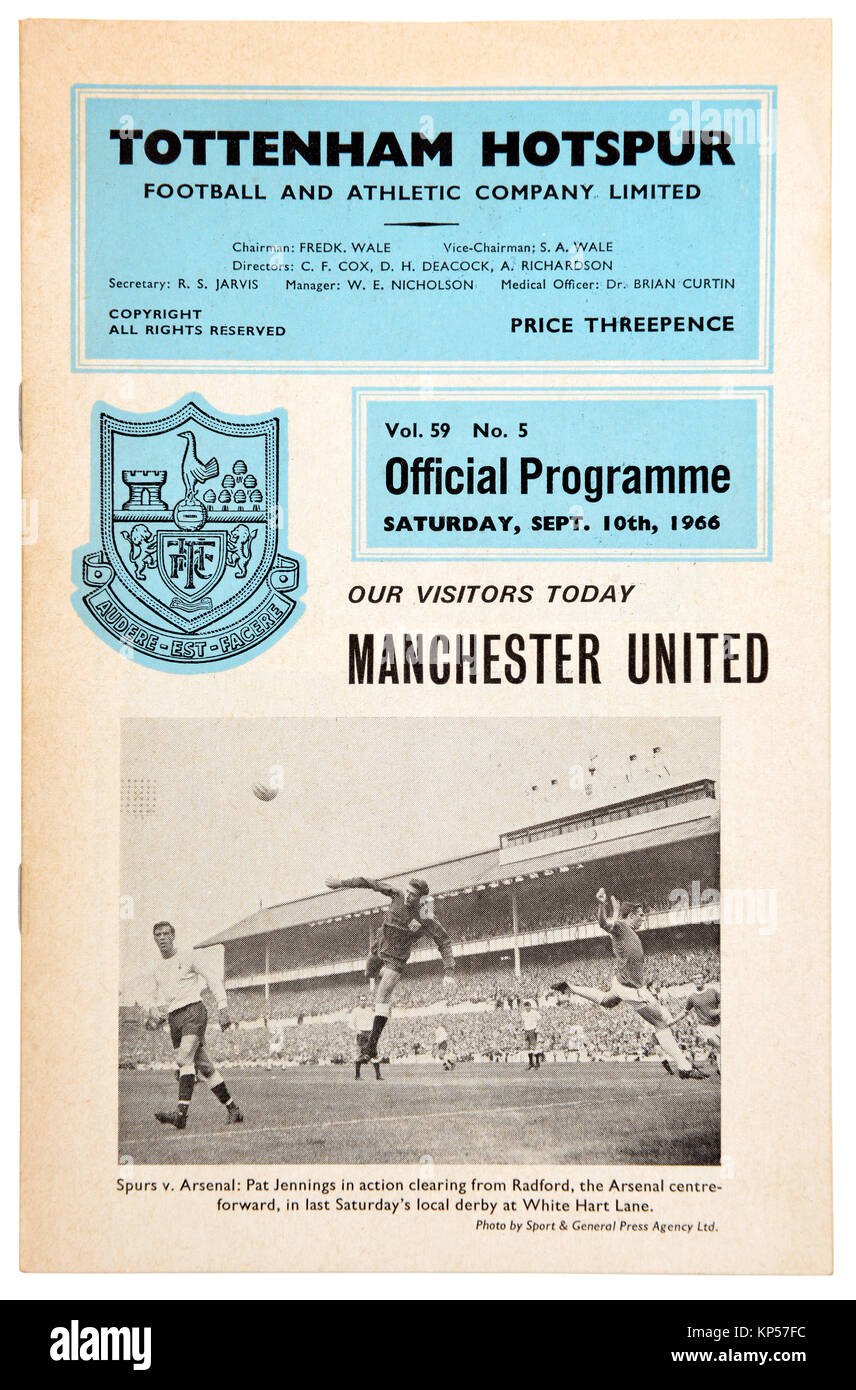 Alte Tottenham Hotspur gegen Manchester United Football Programm vom Samstag, 10. September 1966 Stockfoto