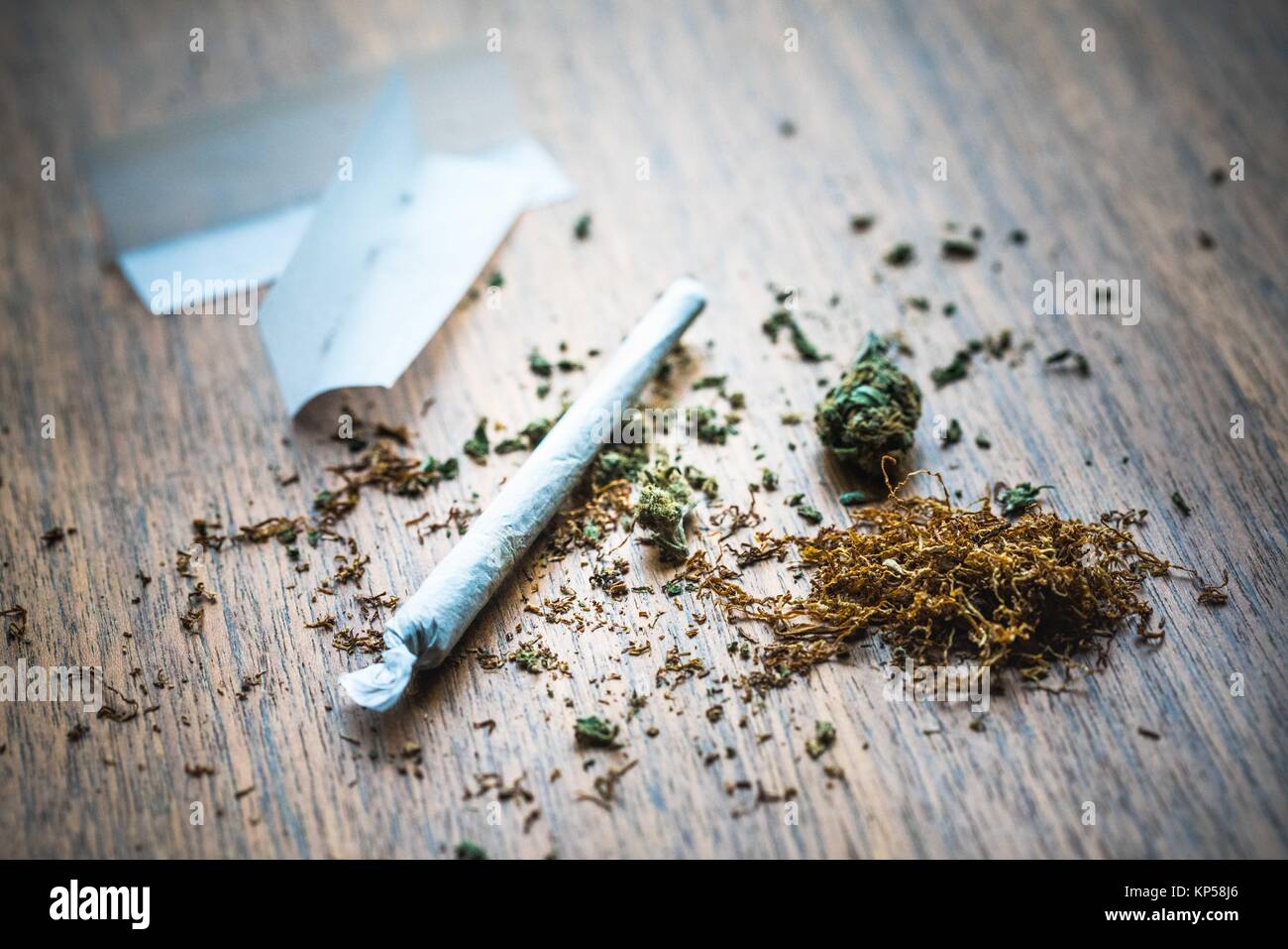 Das Rauchen von Cannabis. Stockfoto