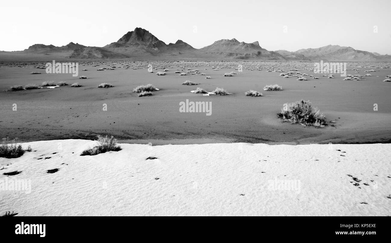 Hoher Kontrast einfarbig Schwarz Weiß Bonneville Salt Flats Stockfoto