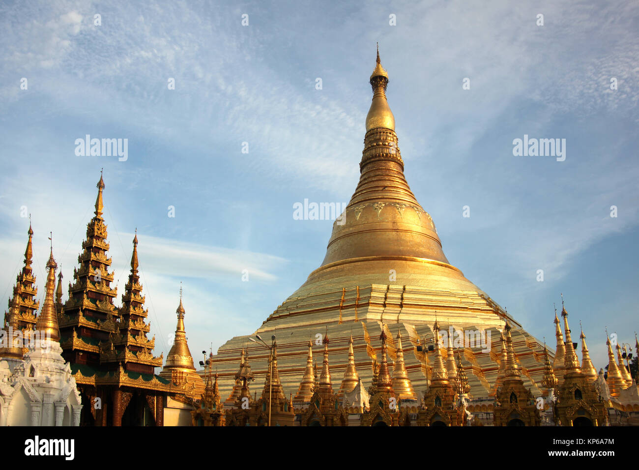 Die goldenen buddhistischen Pagode oder Stupa Shwedagon Pagode, Yangon, Myanmar. Stockfoto