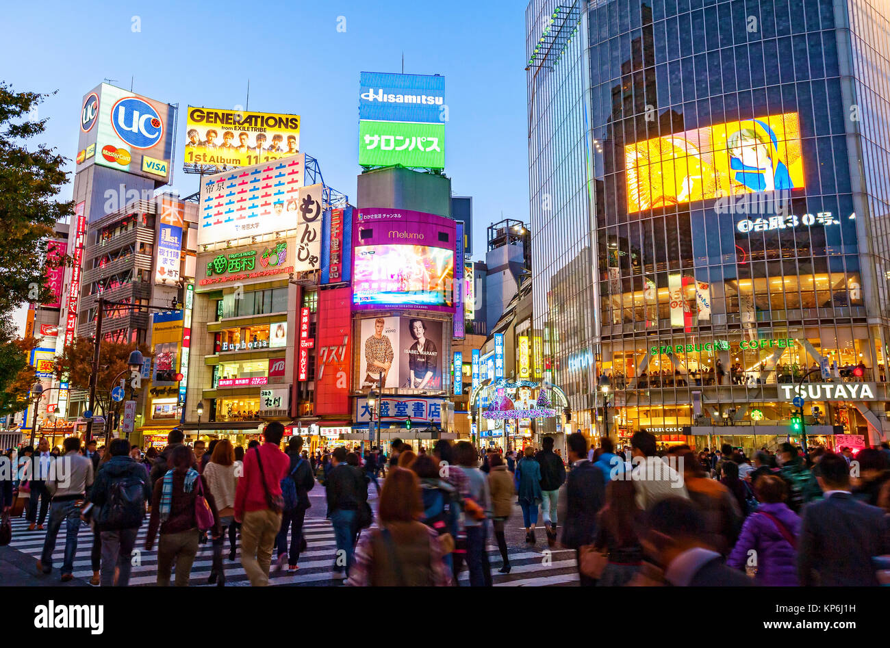 Shibuya Crossing Plakate Tokyo Night Scene Stockfoto