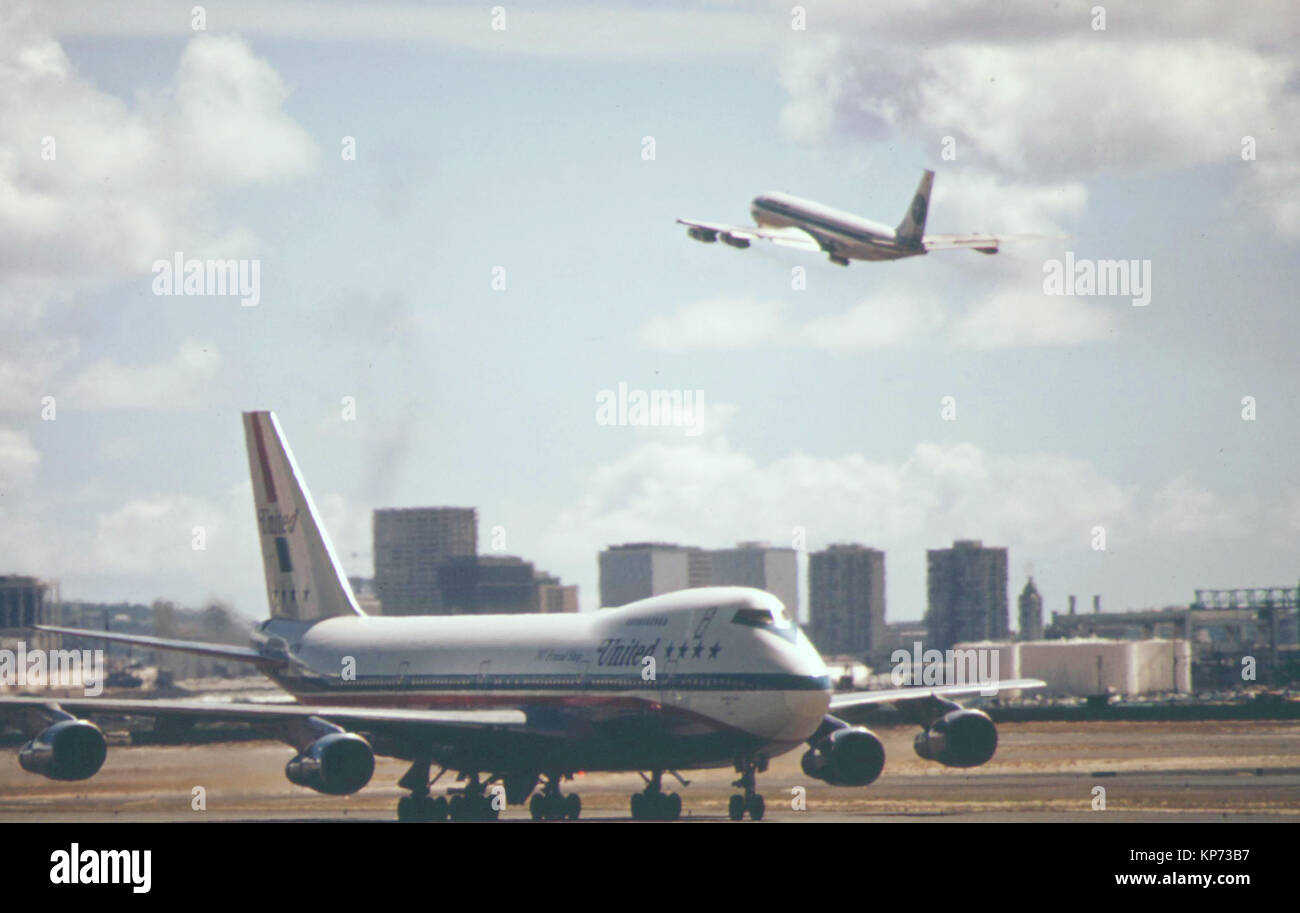 Honolulu International Airport Griffe fast alle Besucher der Insel. Rund 2,7 Millionen im Jahr 1973 erwarteten, Oktober 1973 Stockfoto