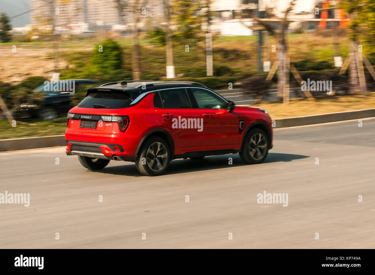 Verschieben des LYNK&CO 01 SUV in Hangzhou China auf einem offiziellen Test Drive. Stockfoto