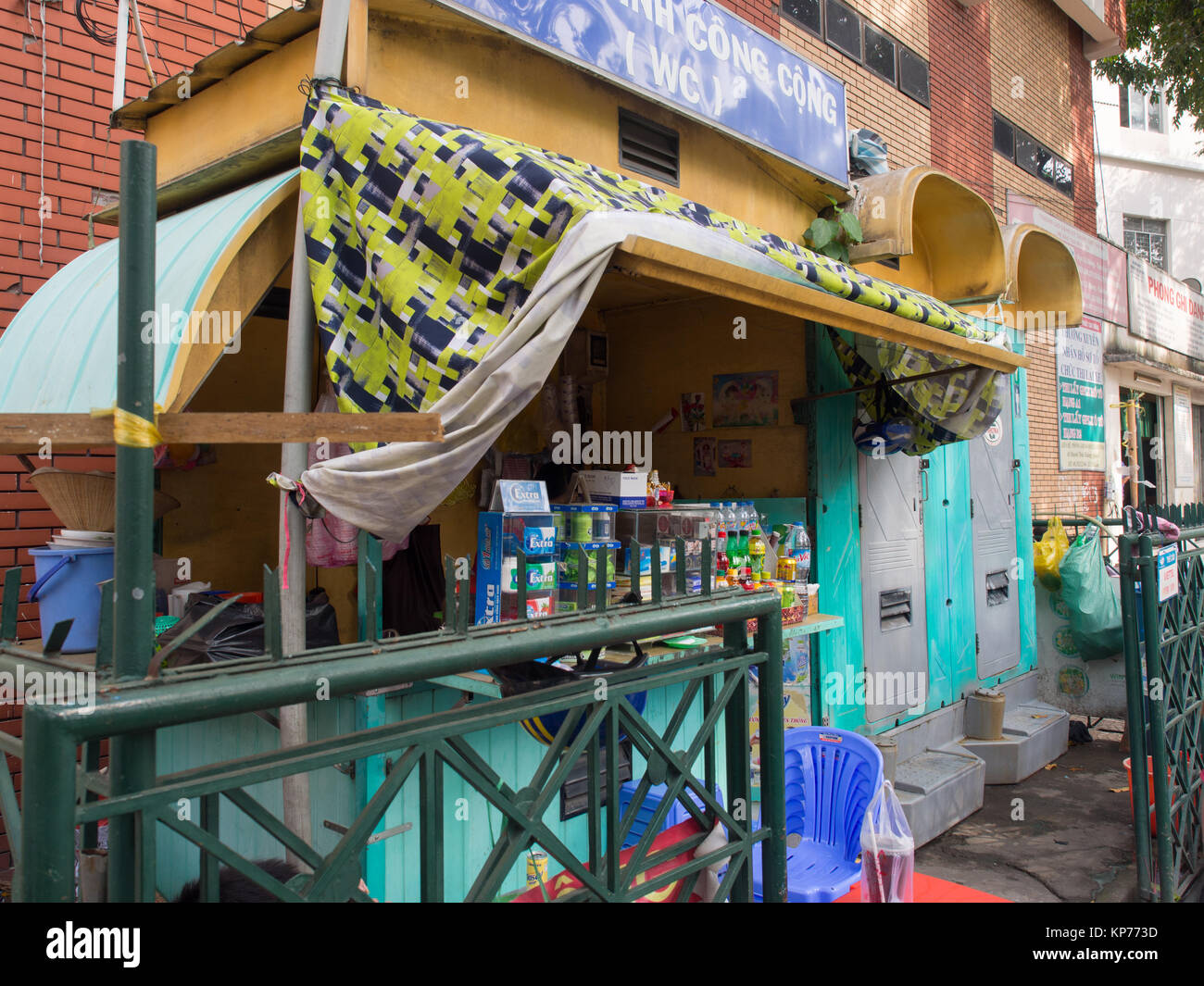 Straßenseite Shop in Ho Chi Minh City Stockfoto