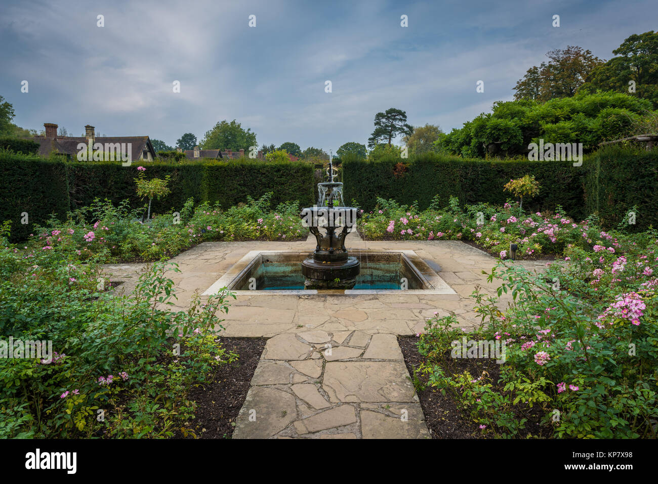 Hever Castle in der Nähe von Edenbridge, dem Sitz der Familie Boleyn, Kent, Vereinigtes Königreich Stockfoto