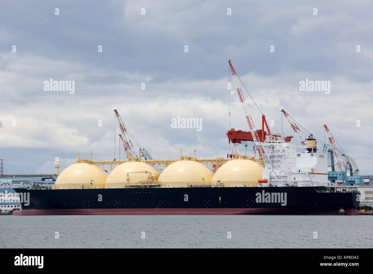 Ansicht der Frachter im Hafen angedockt Stockfoto